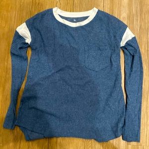 Ribbed blue sweater top